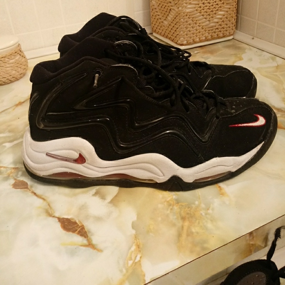 Nike up tempo pipen